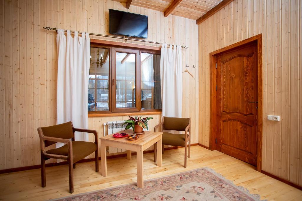 TV a/nebo společenská místnost v ubytování MagHay B&B Hotel in Vanadzor