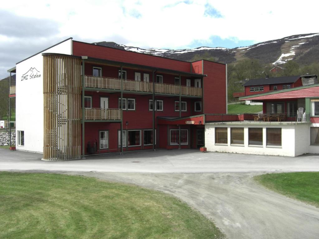 Nespecifikovaný výhled na hory nebo výhled na hory při pohledu z hotelu