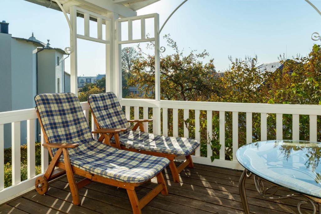 Balkón nebo terasa v ubytování Apartments Wald-Residenz Bansin