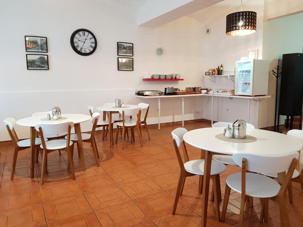 Kuchyň nebo kuchyňský kout v ubytování Hotel Richmond Teplice
