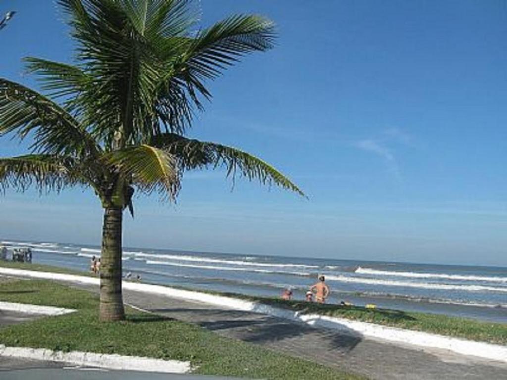  Peruibe Kitnet 942 só 2 pessoas
