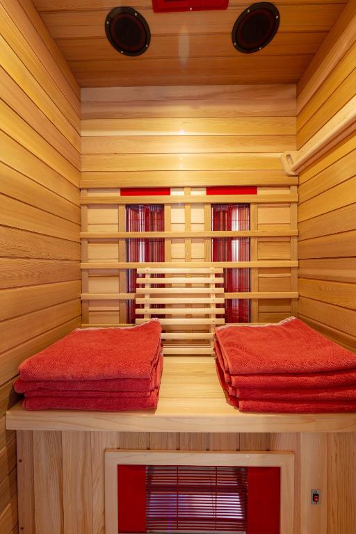 Postel nebo postele na pokoji v ubytování Alpen Apart Heiss - DELUXE XL Apartments