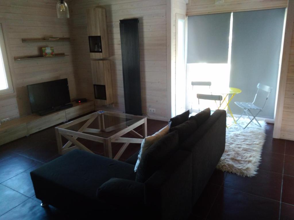 A television and/or entertainment centre at Atmospherico