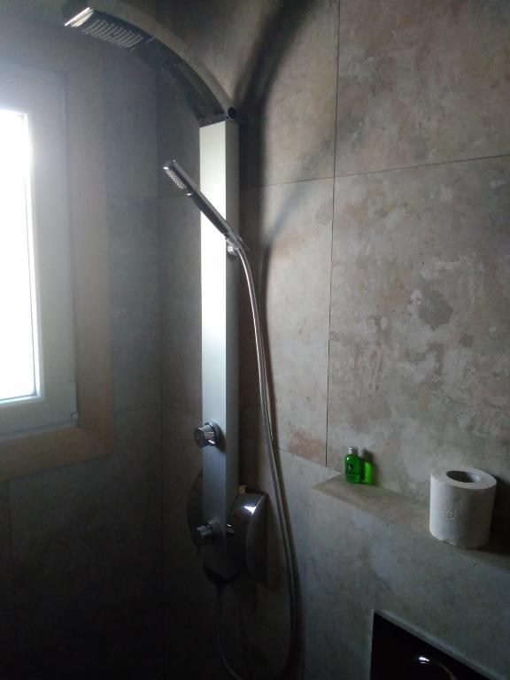 A bathroom at Atmospherico