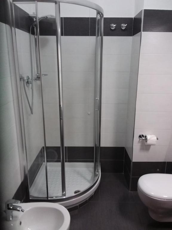 Koupelna v ubytování Albergo Nyers