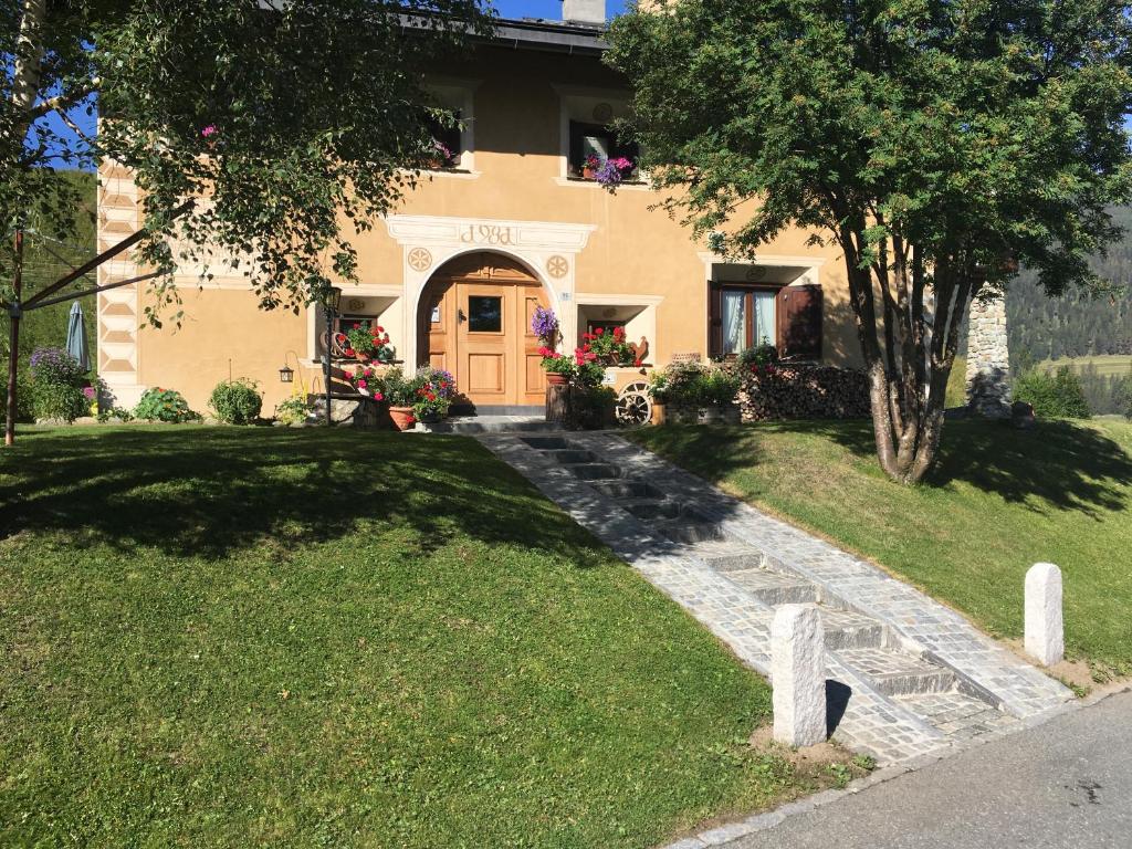 Zahrada ubytování Chesa Viletta