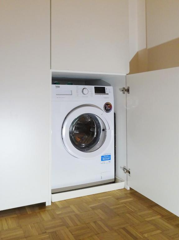 Fotografija u galeriji objekta Urban by BestChoice - FREE Parking - Self Check-in u Gracu