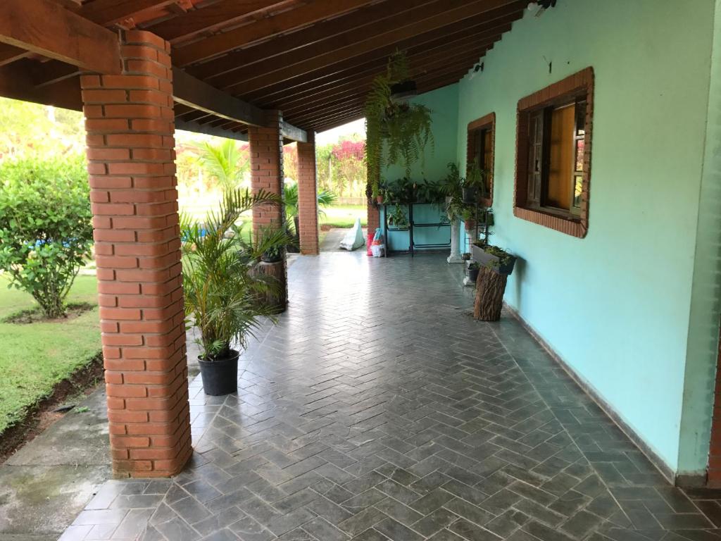  Linda Chácara com piscina para Lazer