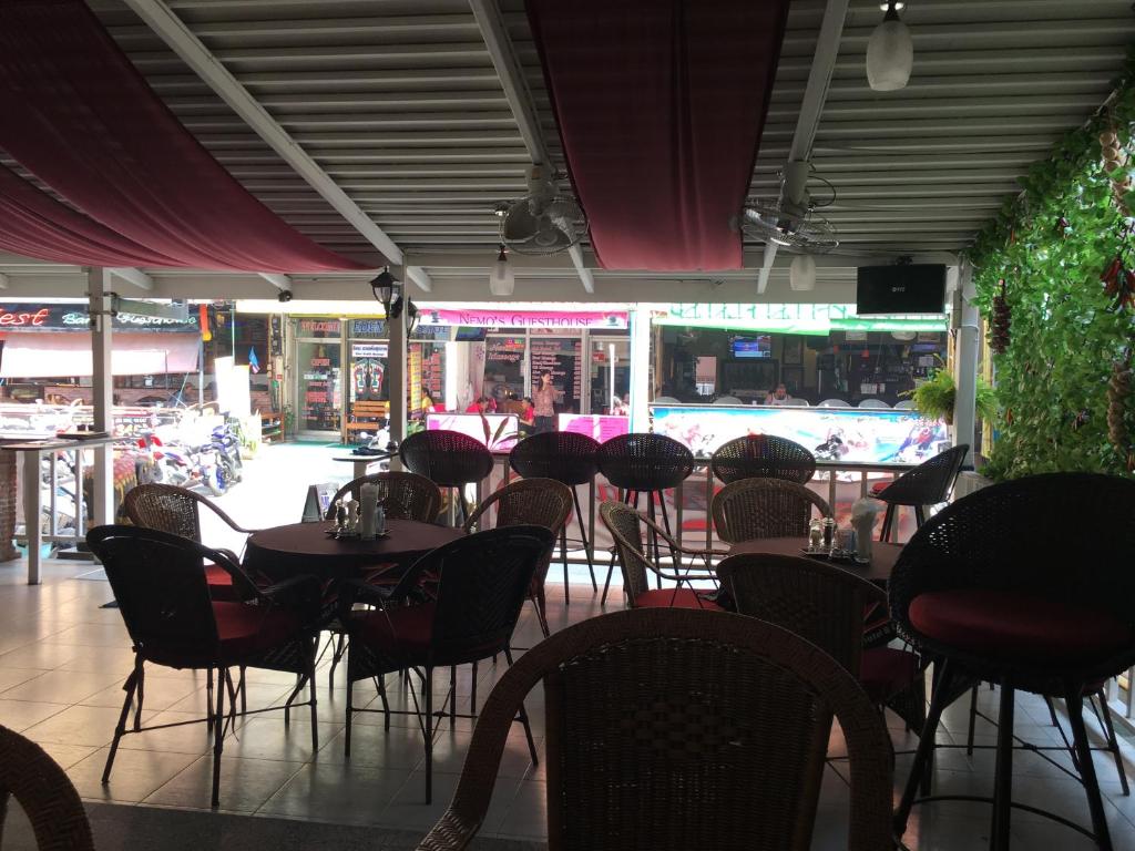 ZIP Hotel & Restaurant - Resim 15