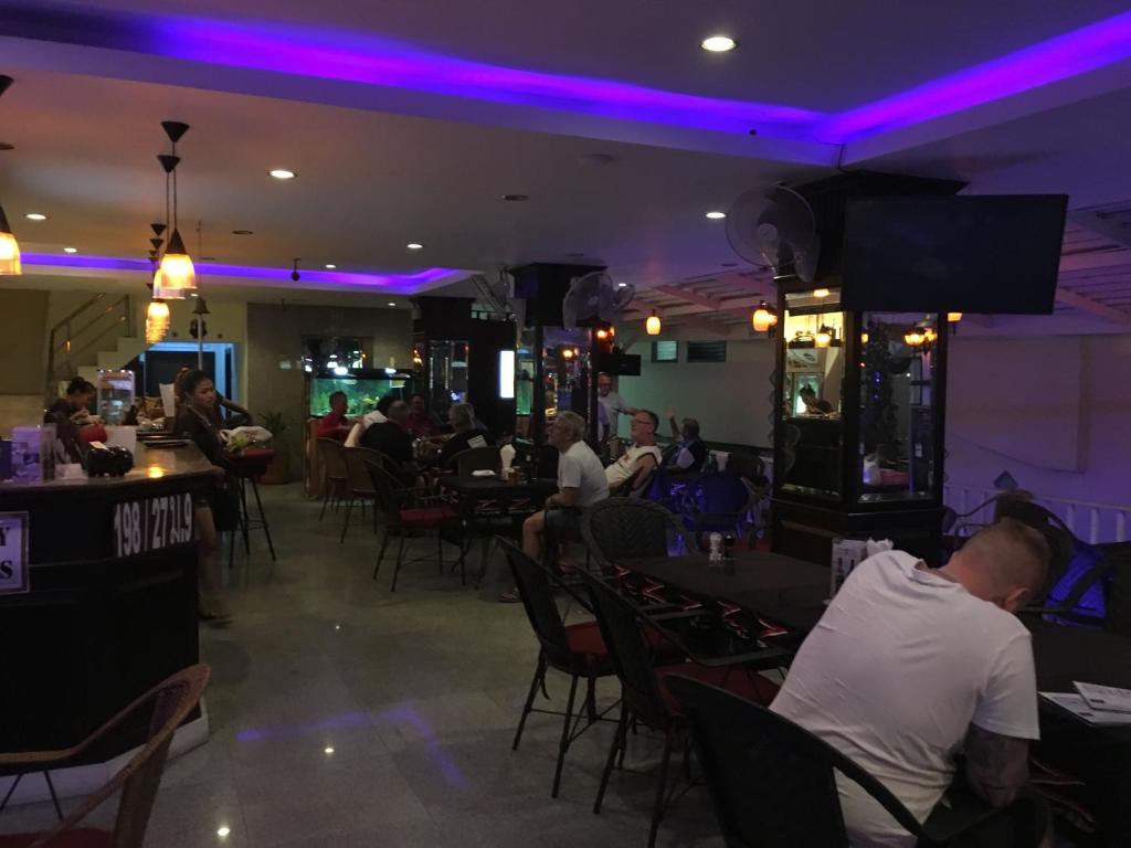 ZIP Hotel & Restaurant - Resim 11