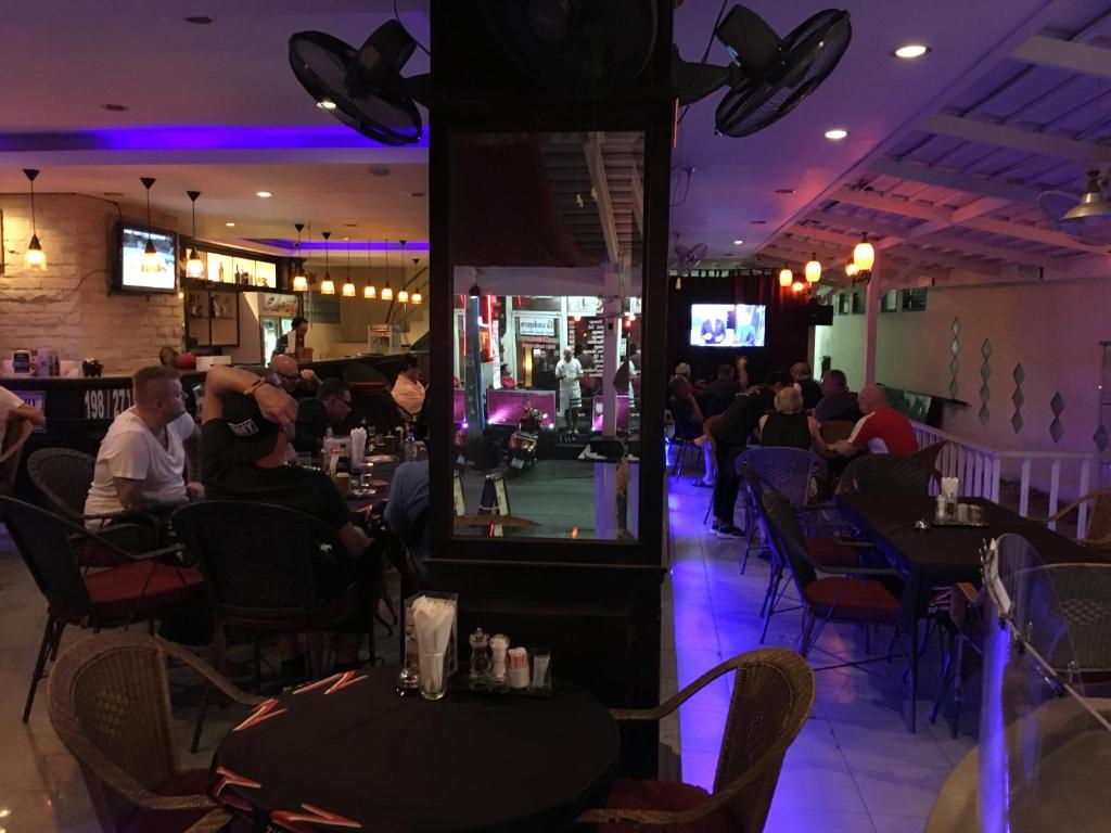 ZIP Hotel & Restaurant - Resim 13