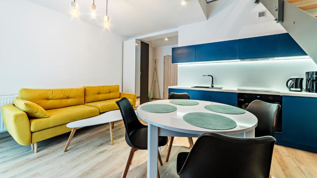 Posedenie v ubytovaní Apartamenty Sun & Snow Sarnia Residence