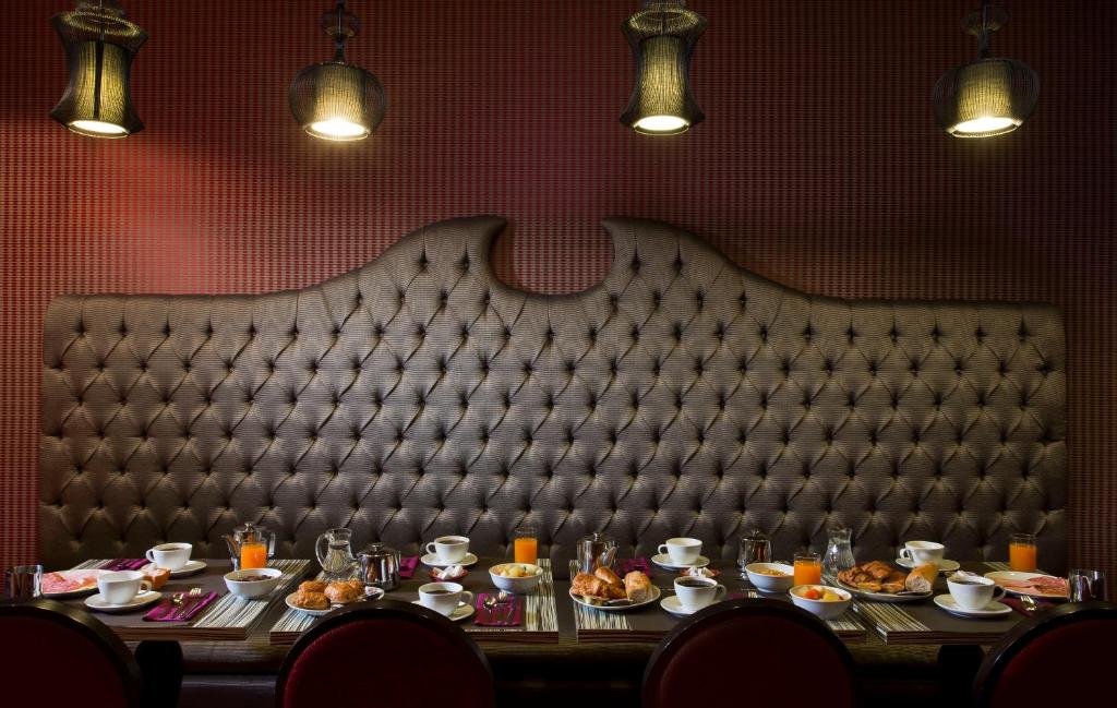 Hôtel Du Prince Eugène - Resim 13