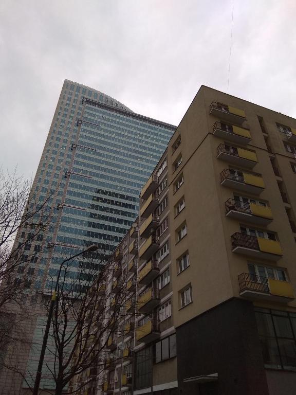 Budova, v ktorej sa apartmán nachádza