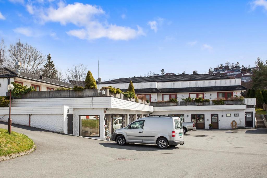 Midttun Motell & Camping AS, Bergen (updated prices 2026)