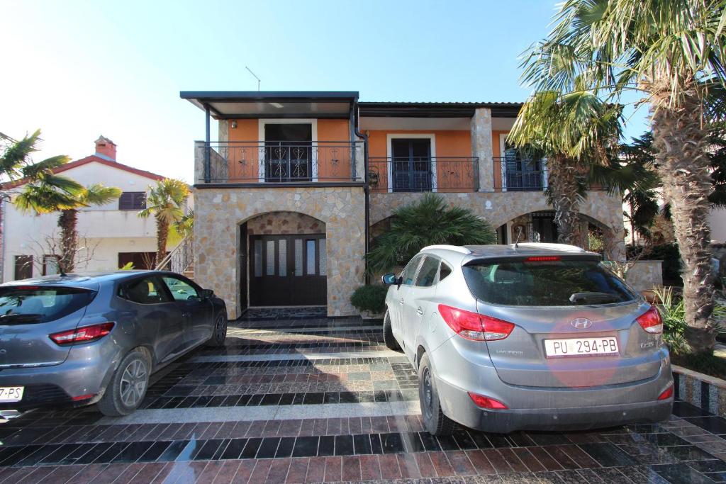 Budynek, w którym mieści się apartament