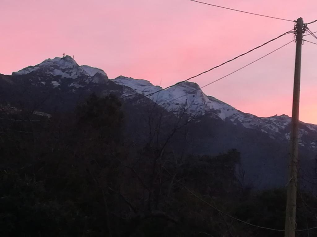 Nespecifikovaný výhled na hory nebo výhled na hory při pohledu z bed and breakfast