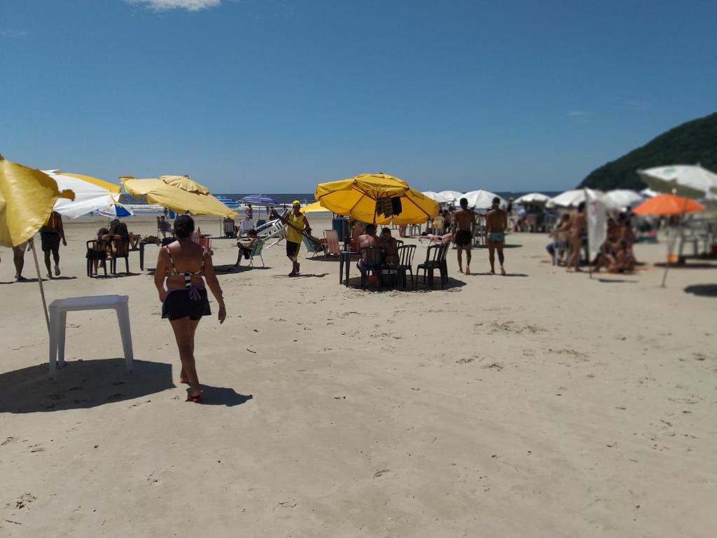  Bertioga-Casa Inteira ou Suites Privativas