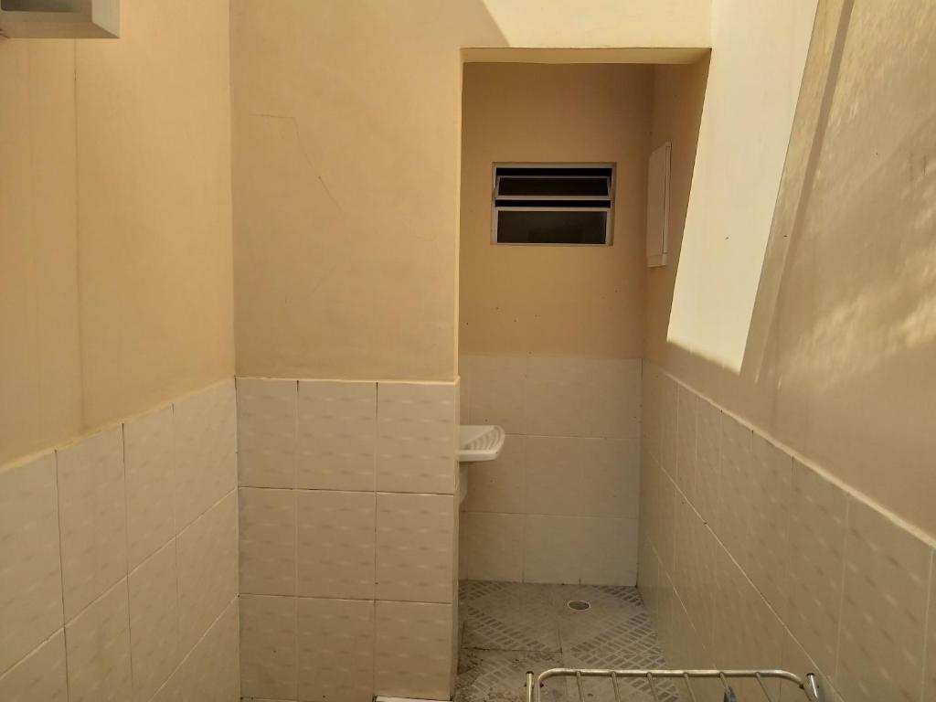  Bertioga-Casa Inteira ou Suites Privativas