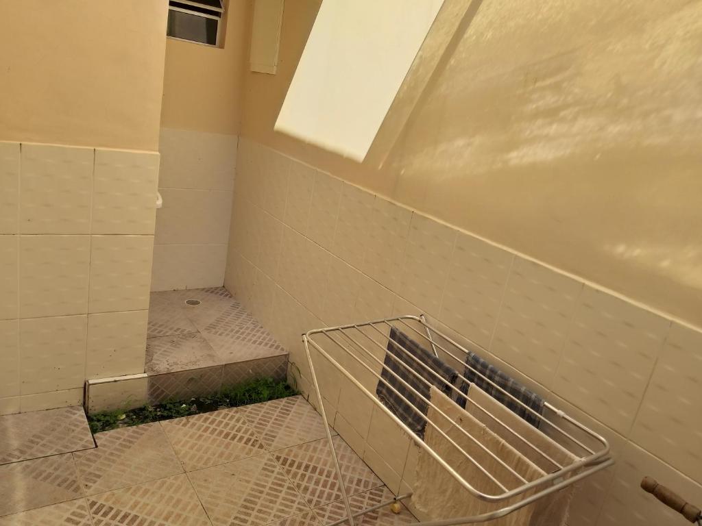  Bertioga-Casa Inteira ou Suites Privativas
