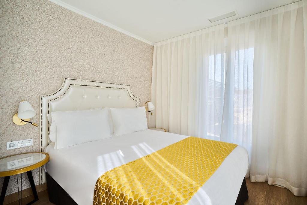 Tandem Soho Suites, Малага – Обновени цени 2022