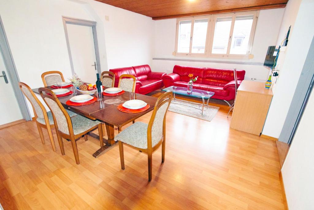 Ferrari Apartment - Resim 15