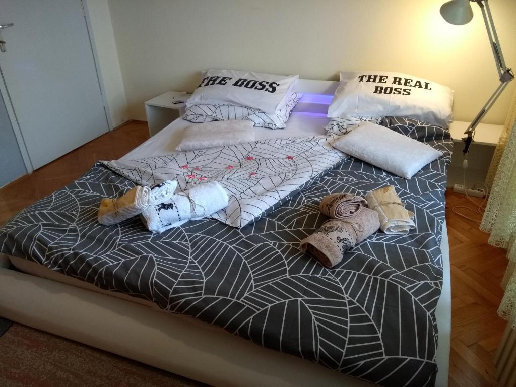 Postel nebo postele na pokoji v ubytování A 2018