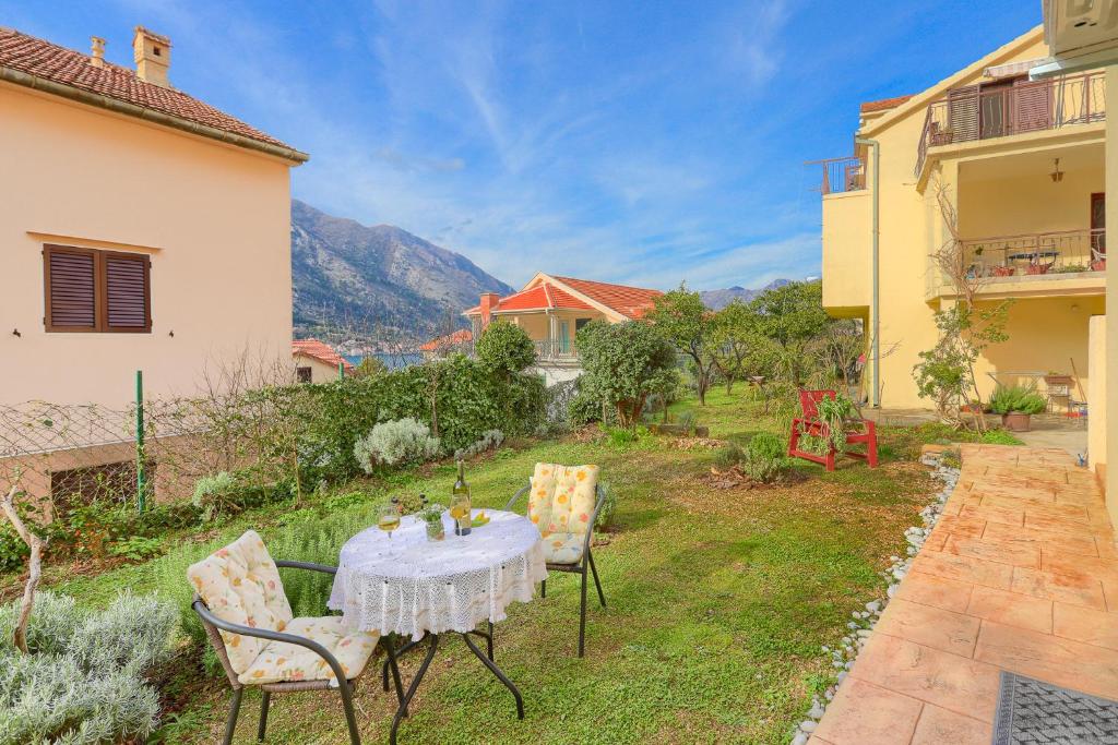 Nespecifikovaný výhled na hory nebo výhled na hory při pohledu z apartmánu