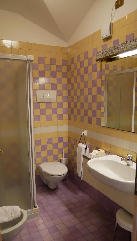Koupelna v ubytování Hotel Antares