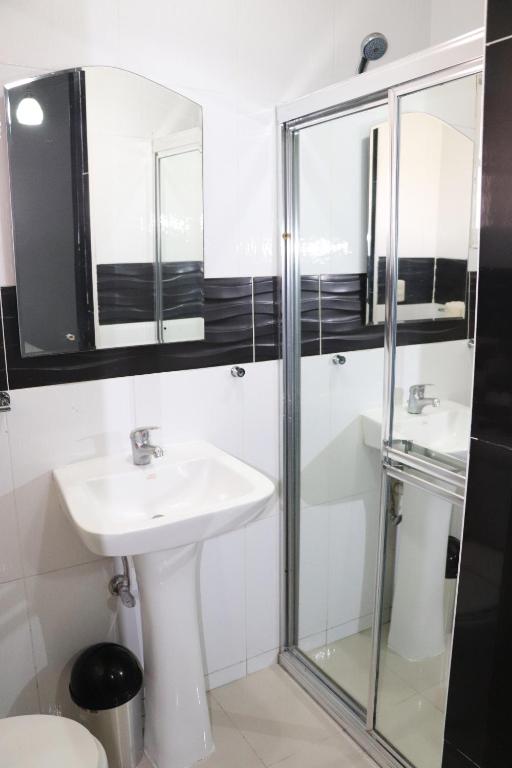 Koupelna v ubytování Hotel Merey