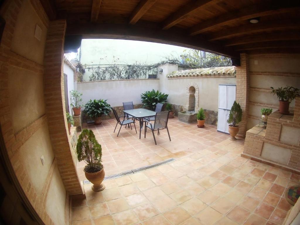 Patio alebo iná vonkajšia časť ubytovania Apartamento los arcos