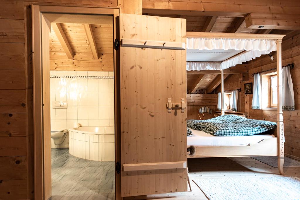 Koupelna v ubytování Gämsle Hotel, Wirtshaus & mehr