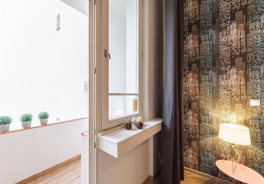 Central Prague Crown Apartments - 15