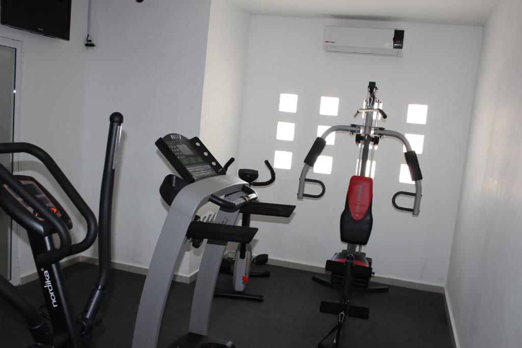 Fitness centrum a/nebo fitness zařízení v ubytování Choco's Hotel