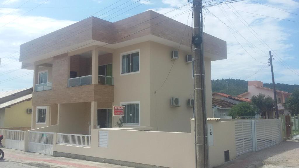  Residencial Medeiros