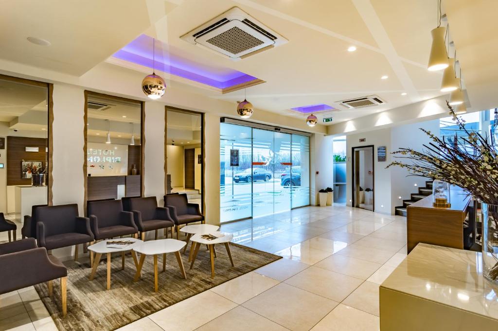 Posedenie v ubytovaní Hotel Diplomat