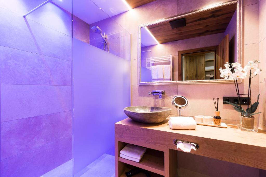 Koupelna v ubytování Hotel Garni Mirabell