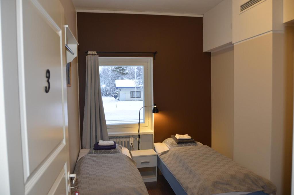 Imatran Portti - Budget Twin Room With Shared Bathroom