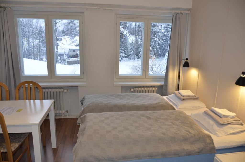 Imatran Portti - Quadruple Room With Shared Bathroom