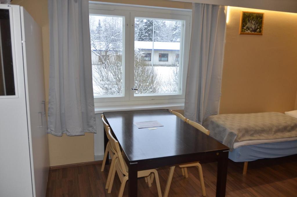 Imatran Portti - Economy Quadruple Room With Shared Bathroom