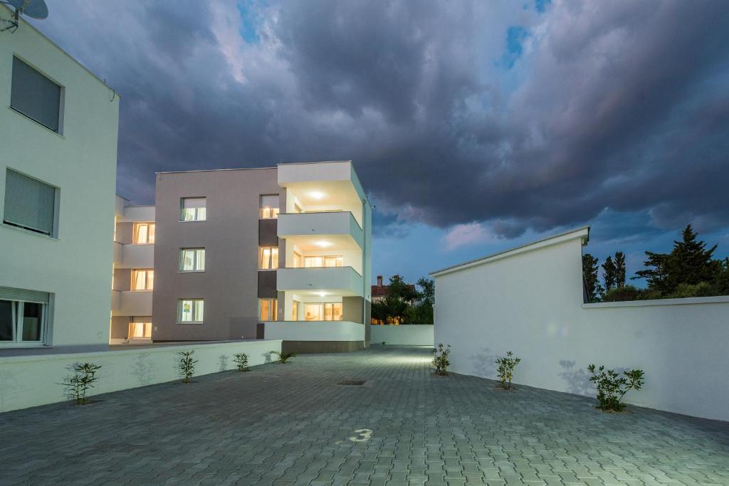 Budynek, w którym mieści się apartament