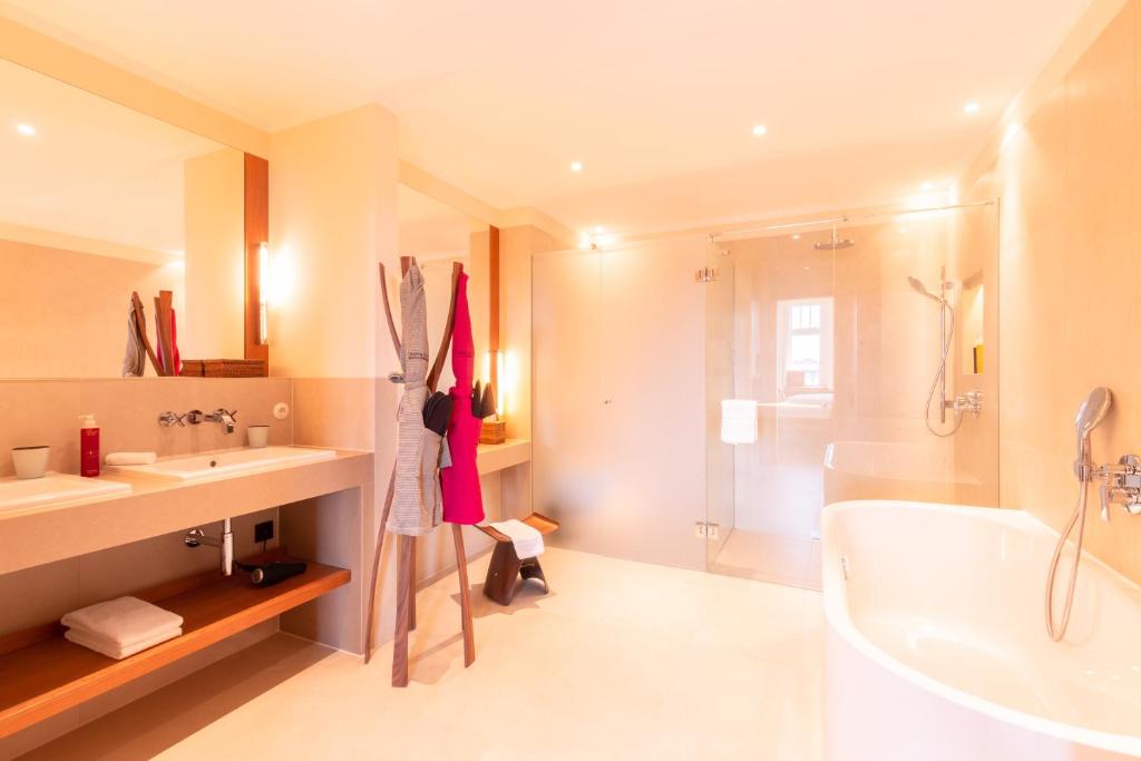 Orania.Berlin - Resim 39