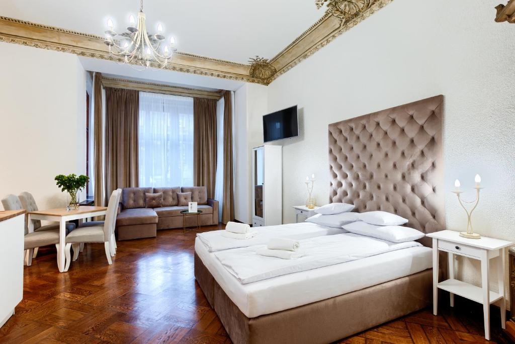 Aparthotel 1899 - Resim 11