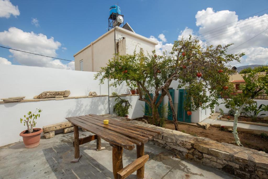 Fotografie z fotogalerie ubytování Iliopetra Studio v destinaci Sívas
