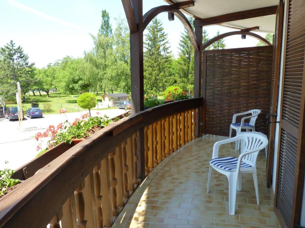 Das Alpensee - Double Room With Balcony