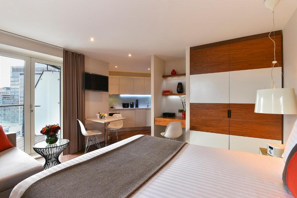 Fraser Place Canary Wharf - 