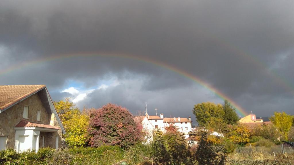 Fotografia z galérie ubytovania Tinao de Gredos v destinácii Barajas