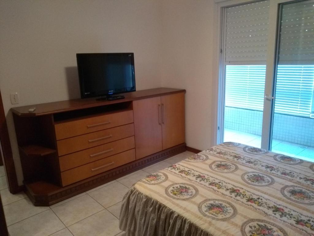 LINDO APARTAMENTO NO CORAÇÃO DE CAPÃO DA CANOA