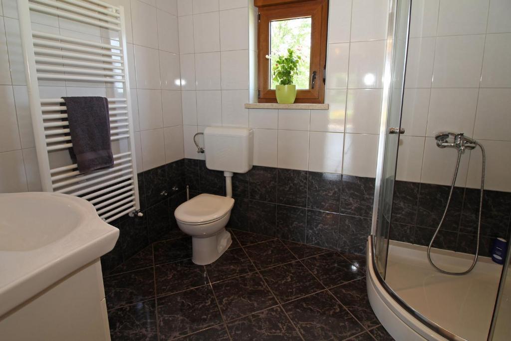 Zdjęcie z galerii obiektu Mirjana in Kmeti (Haus für 4-5 Personen) w mieście Žminj