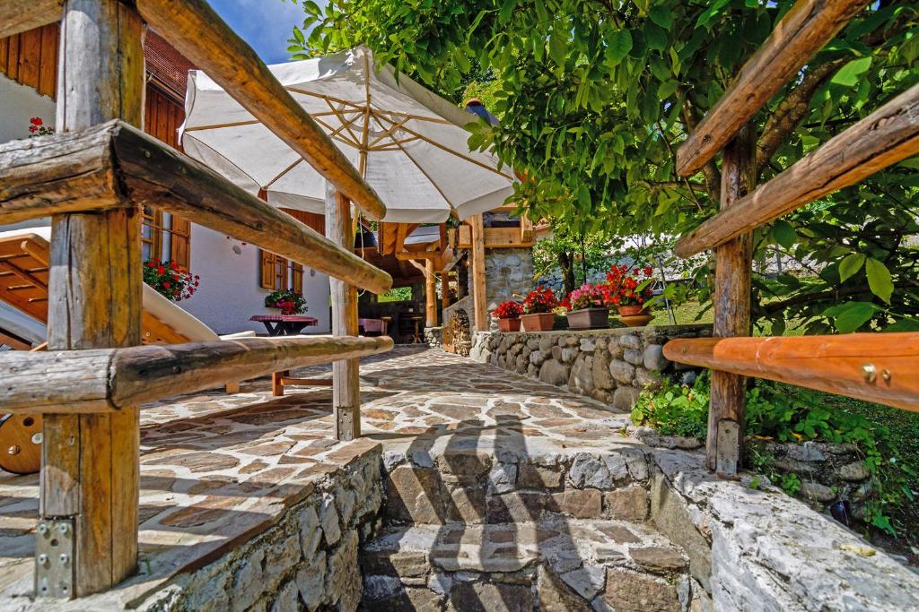 Fotografia z galérie ubytovania Sobol in Kočičin (Haus für 6-9 Personen) v destinácii Kuželj